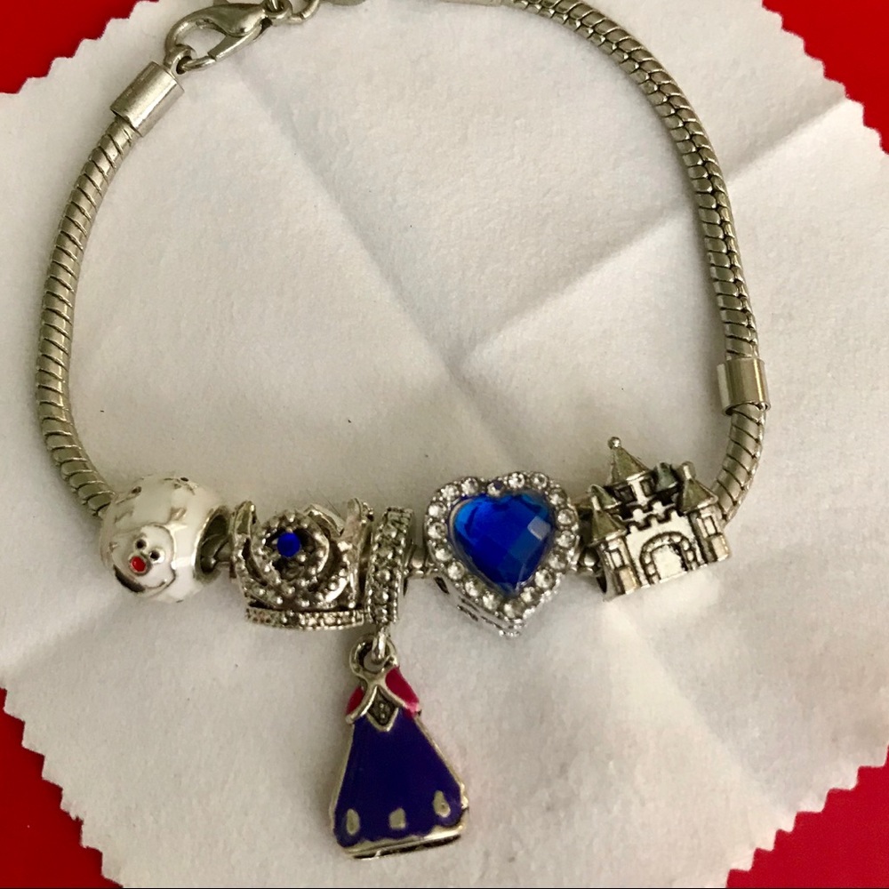 Disney’s frozen Anna bracelet brand new.